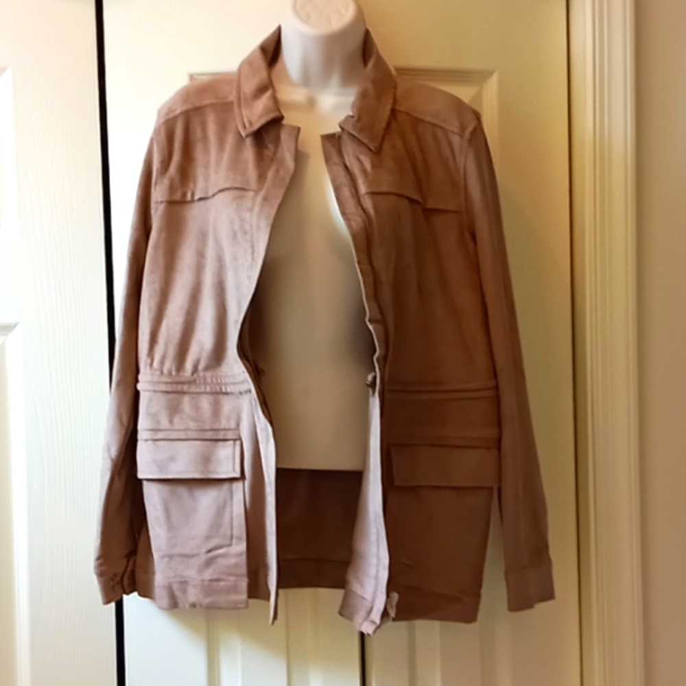 BNWT  LYSSE NY zip up jacket in original packaging.  Sz M Color Latte
